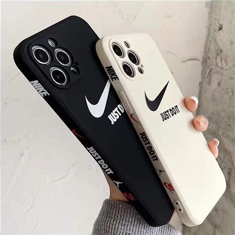 iPhone 12 Pro Max Case Nike 